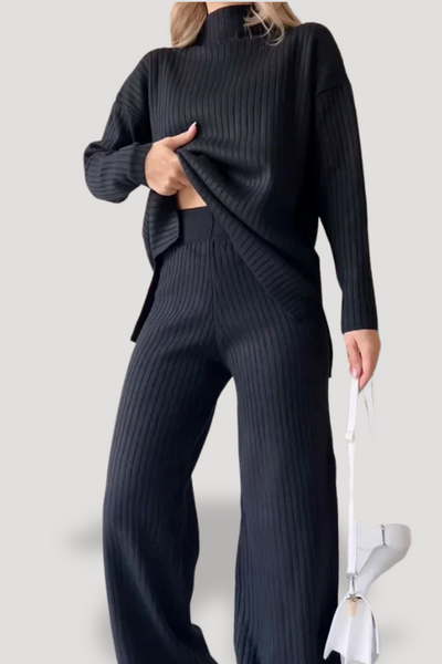 EMBLA - RIBBAD ELEGANT TVÅDELAD KLÄDUPPSÄTTNING